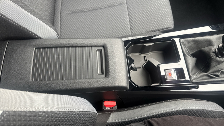 Vauxhall Astra 1.2 Turbo 130 Griffin 5dr Petrol Hatchback